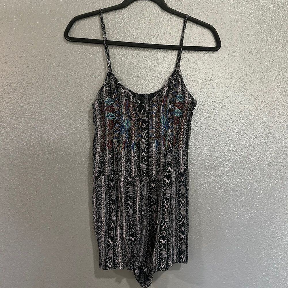 Forever 21 Aztec Tribal Print Embroidered Romper S NWT